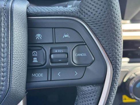 New 2026 Toyota Tacoma TRD Off-Road AWD/4WD image 15