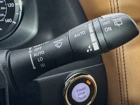 Certified 2023 INFINITI QX80 Sensory w/ Cargo Package AWD/4WD image 16