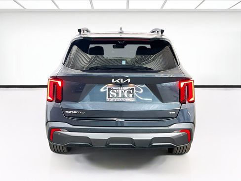 Used 2024 Kia Sorento SX Prestige image 5