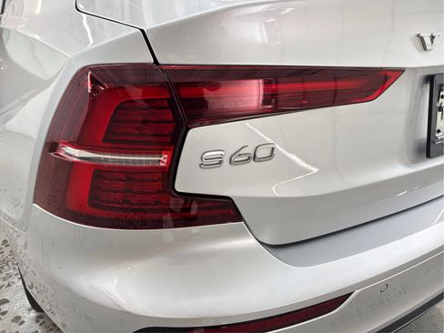 Used 2022 Volvo S60 B5 Inscription AWD/4WD image 33