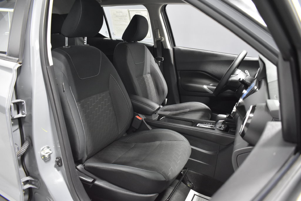 Certified 2023 Nissan Kicks SV FWD image 14