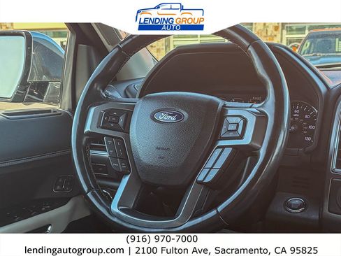 Used 2019 Ford Expedition Platinum AWD/4WD image 14