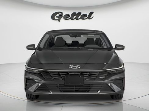 New 2026 Hyundai Elantra Blue image 4