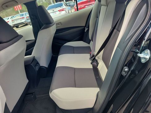 Used 2026 Toyota Corolla LE w/ LE Premium Package FWD image 16