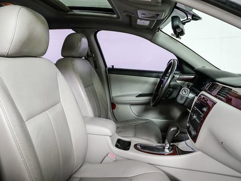 Used 2008 Chevrolet Impala LT w/ Luxury Edition Package image 24