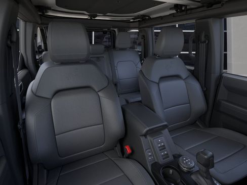 New 2026 Ford Bronco Outer Banks AWD/4WD image 10