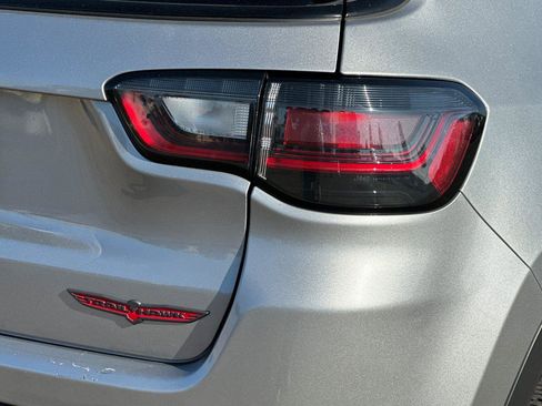 Used 2023 Jeep Compass Trailhawk w/ Trailhawk Elite Group image 33