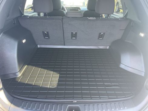 Used 2026 GMC Terrain Elevation image 27