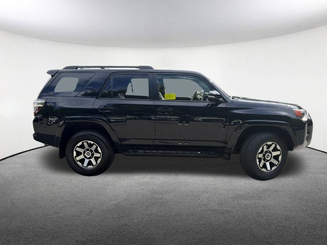 Certified 2024 Toyota 4Runner TRD Off-Road Premium w/ Moonroof Package AWD/4WD image 19