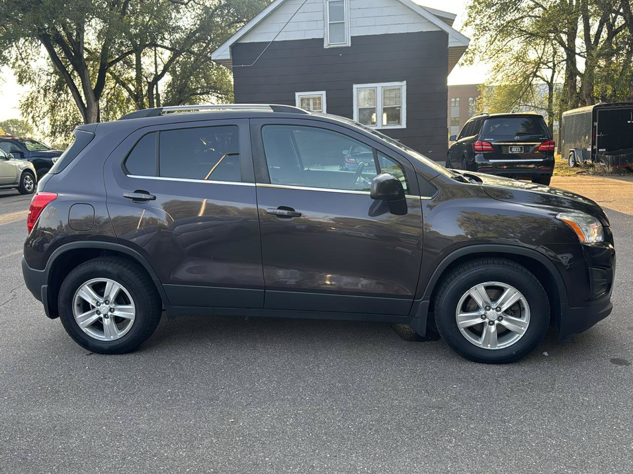 Used 2016 Chevrolet Trax LT w/ LPO, Protection Package FWD image 4