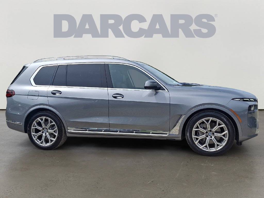 Used 2024 BMW X7 xDrive40i AWD/4WD image 7