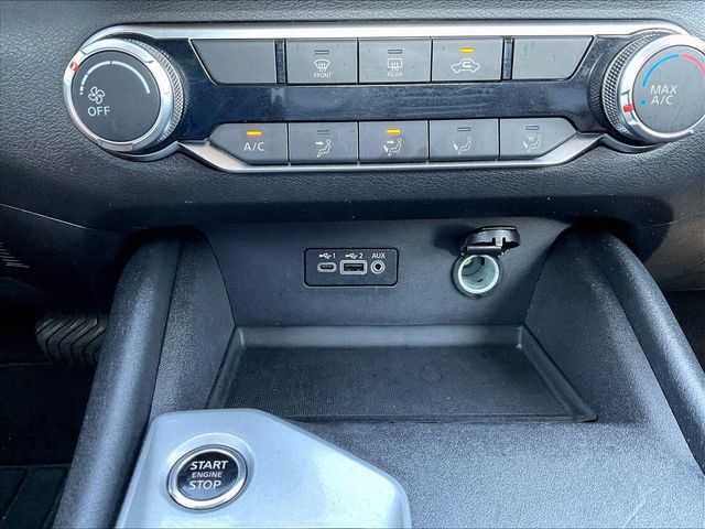 Used 2025 Nissan Altima 2.5 SV FWD image 17
