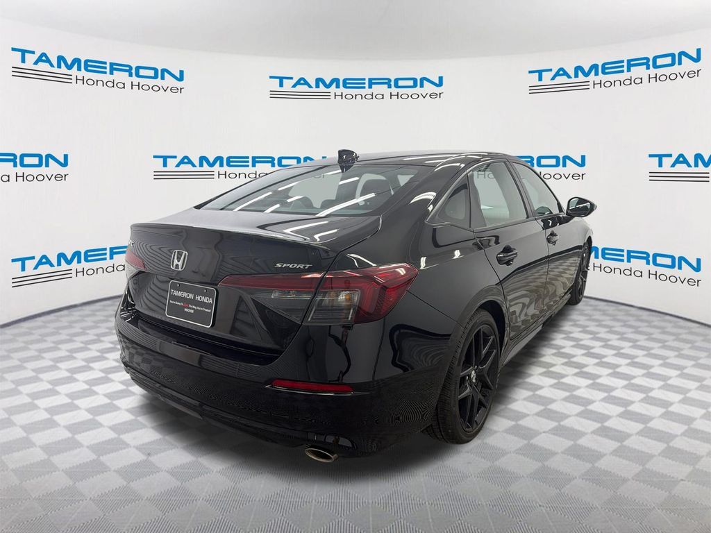 Used 2025 Honda Civic Sport image 5