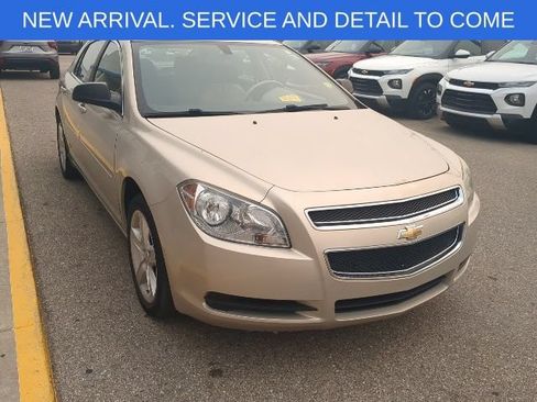 Used 2010 Chevrolet Malibu LS FWD image 10