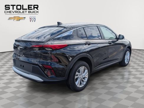 New 2026 Buick Envista Preferred image 3