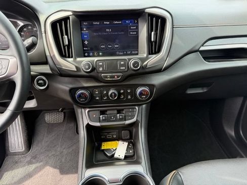 Used 2023 GMC Terrain AT4 AWD/4WD image 20