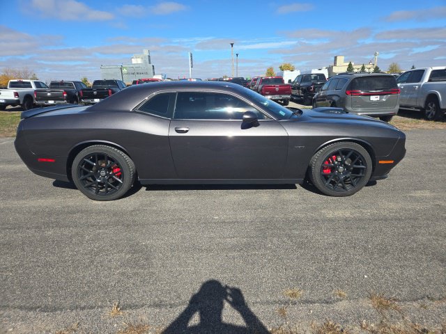 Used 2015 Dodge Challenger R/T Plus RWD image 1