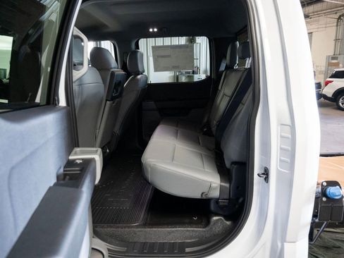 New 2026 Ford F450 XL image 18