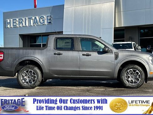 New 2025 Ford Maverick XLT FWD image 3