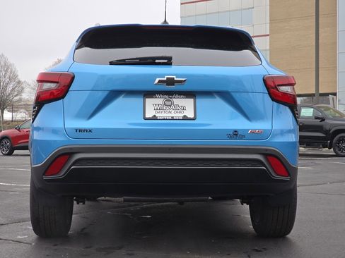 New 2025 Chevrolet Trax RS w/ Driver Confidence Package image 11