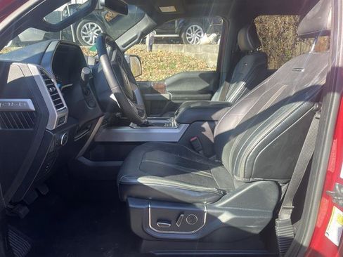 Used 2015 Ford F150 Platinum w/ Equipment Group 701A Luxury image 7