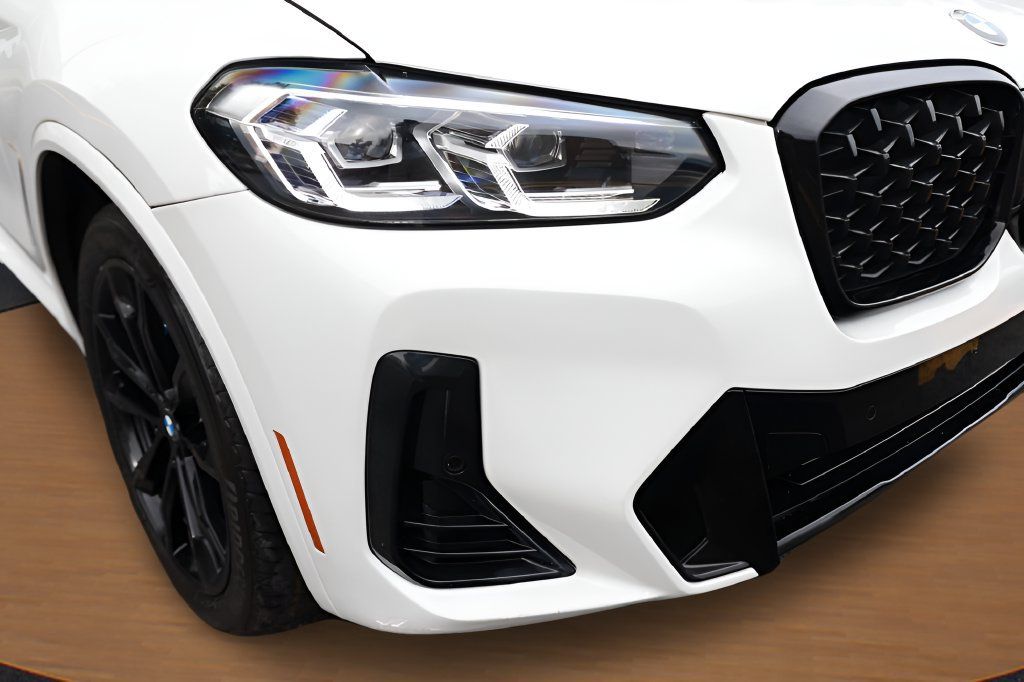 Used 2022 BMW X4 xDrive30i w/ Premium Package Essential AWD/4WD image 23