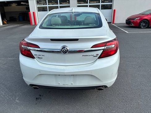 Used 2016 Buick Regal Premium w/ Driver Confidence Package #1 AWD/4WD image 11