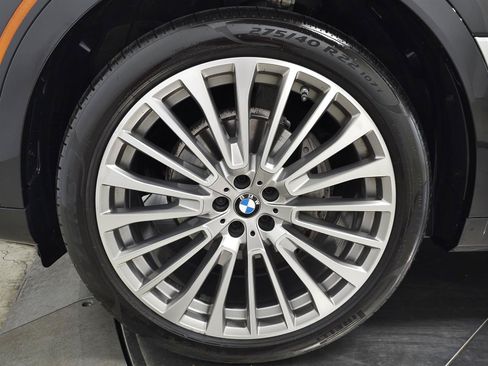 Used 2021 BMW X7 xDrive40i w/ Executive Package AWD/4WD image 13