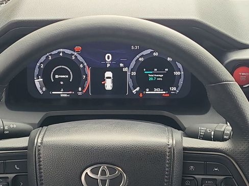 Used 2025 Toyota 4Runner TRD Off-Road Premium AWD/4WD image 22