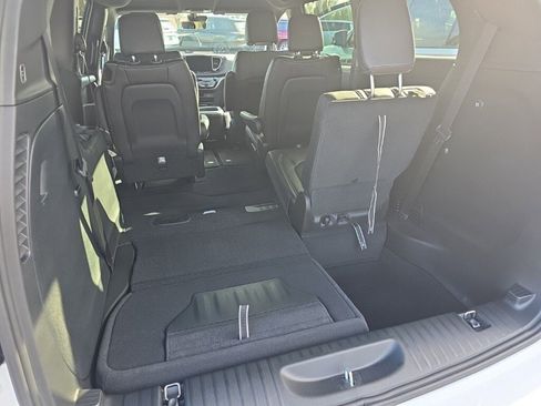 New 2026 Chrysler Voyager LX image 13