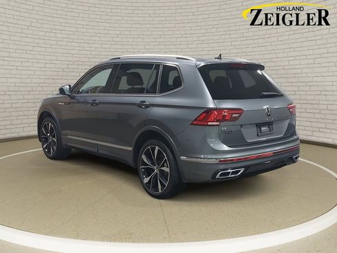 Used 2022 Volkswagen Tiguan SEL R-Line image 7