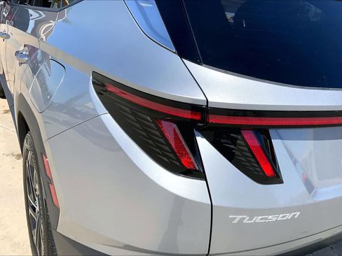 Used 2026 Hyundai Tucson Limited image 28