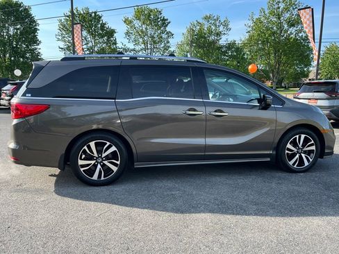 Used 2019 Honda Odyssey Elite image 9