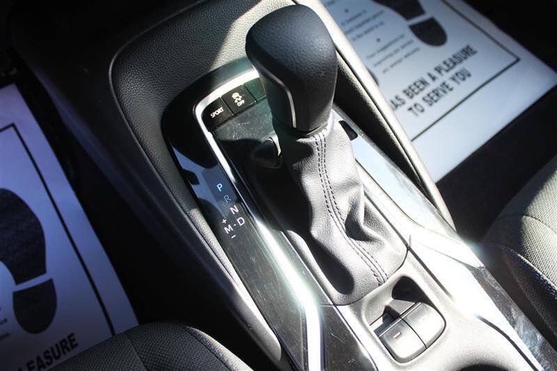 Used 2021 Toyota Corolla SE w/ Carpet Mat Package (TMS) FWD image 19