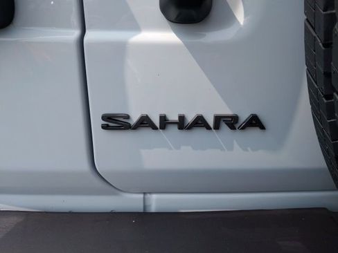 New 2025 Jeep Wrangler Sahara image 22