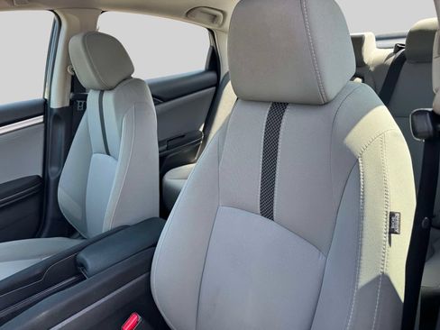 Used 2019 Honda Civic EX image 16