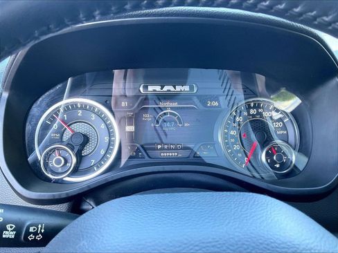 Used 2023 RAM 1500 Laramie AWD/4WD image 23
