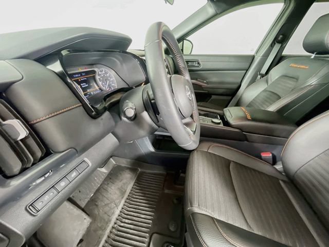 Used 2025 Nissan Pathfinder Rock Creek AWD/4WD image 21