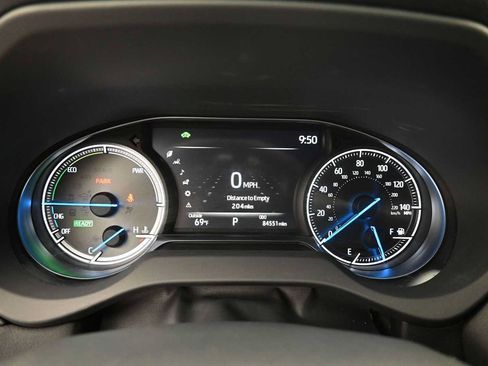 Used 2021 Toyota Venza XLE w/ Softex Package AWD/4WD image 7