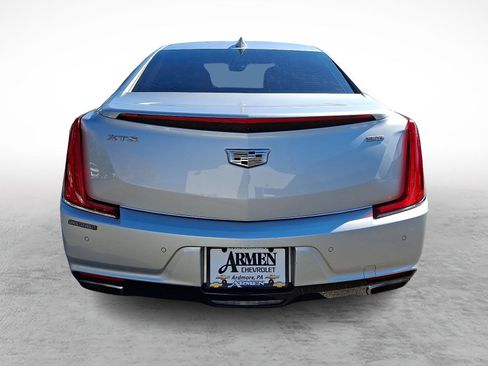 Used 2019 Cadillac XTS Luxury image 6