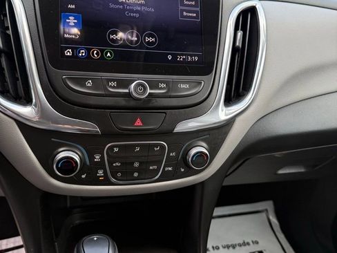 Used 2019 Chevrolet Equinox LT image 12