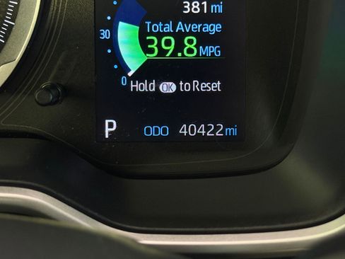Used 2020 Toyota Corolla SE FWD image 18