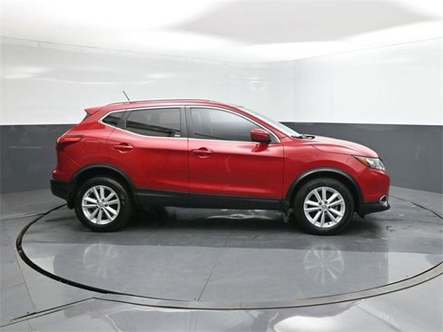 Used 2018 Nissan Rogue Sport SV w/ SV All-Weather Package image 26