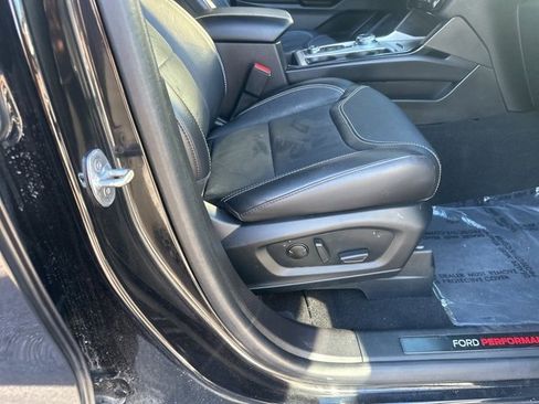 Used 2023 Ford Explorer ST image 34