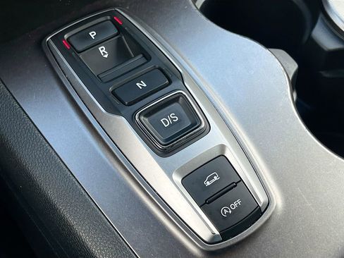 Used 2022 Honda Pilot Sport image 16
