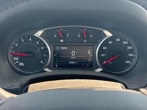Used 2018 GMC Terrain Denali w/ Advanced Safety Package AWD/4WD image 12