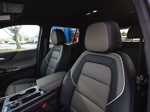 New 2026 Chevrolet Equinox LT w/ Convenience Package II image 21