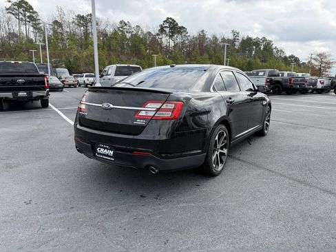 Used 2015 Ford Taurus SEL w/ Equipment Group 201A image 8