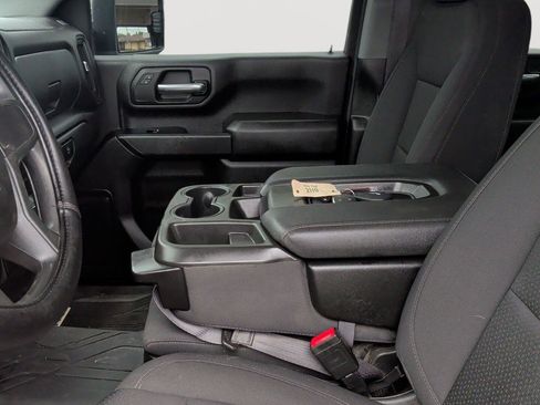 Used 2024 Chevrolet Silverado 2500 Custom AWD/4WD image 20