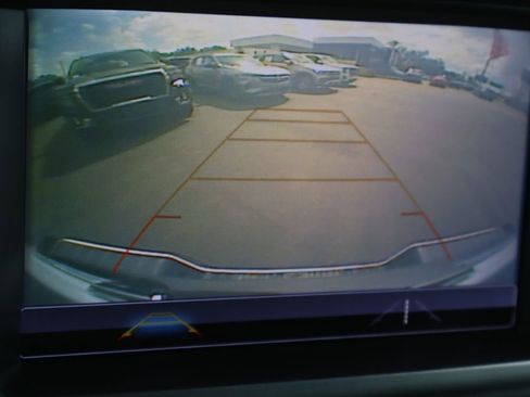 Used 2018 Chevrolet Colorado LT w/ Redline Special Edition image 15